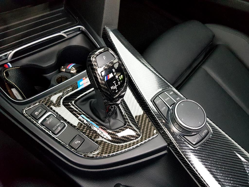 BMW 3 series 2018 Negro - Importación desde Corea - HF Imports Iquique - Foto 13