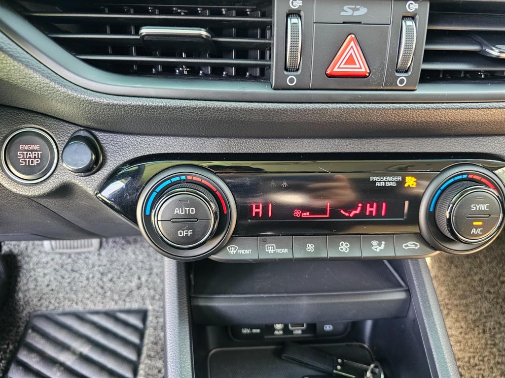 KIA K3 2021 Blanco - Importación desde Corea - HF Imports Iquique - Foto 16