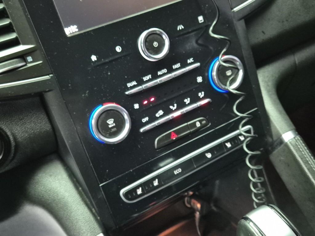 SAMSUNG QM6 2019 Negro - Importación desde Corea - HF Imports Iquique - Foto 13