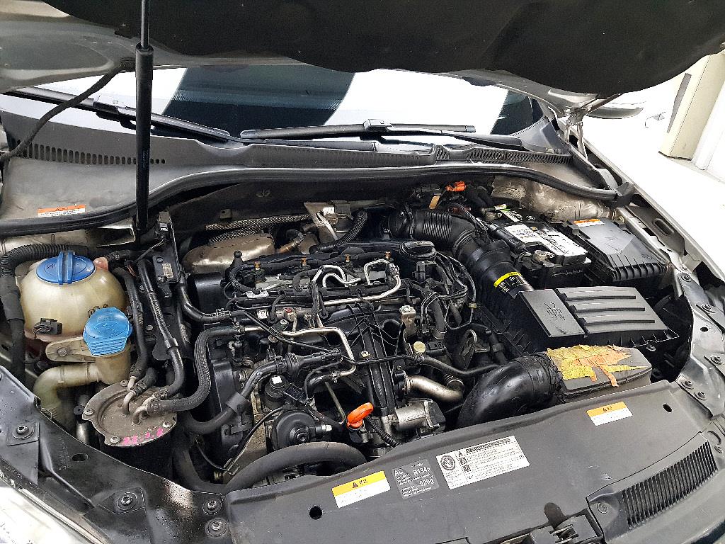 Volkswagen Golf - Vista 6