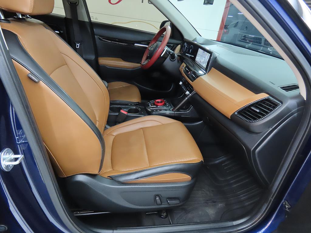 KIA Seltos - Vista 7