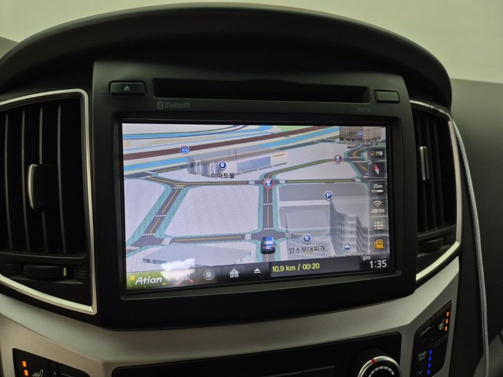 HYUNDAI Starex 2017 Gris - Importación desde Corea - HF Imports Iquique - Foto 13