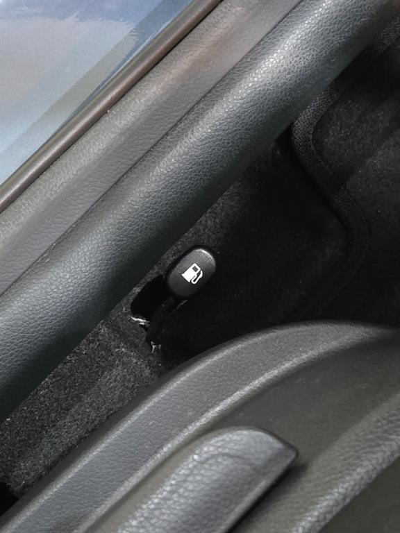 KIA Stonic 2018 Azul - Importación desde Corea - HF Imports Iquique - Foto 17