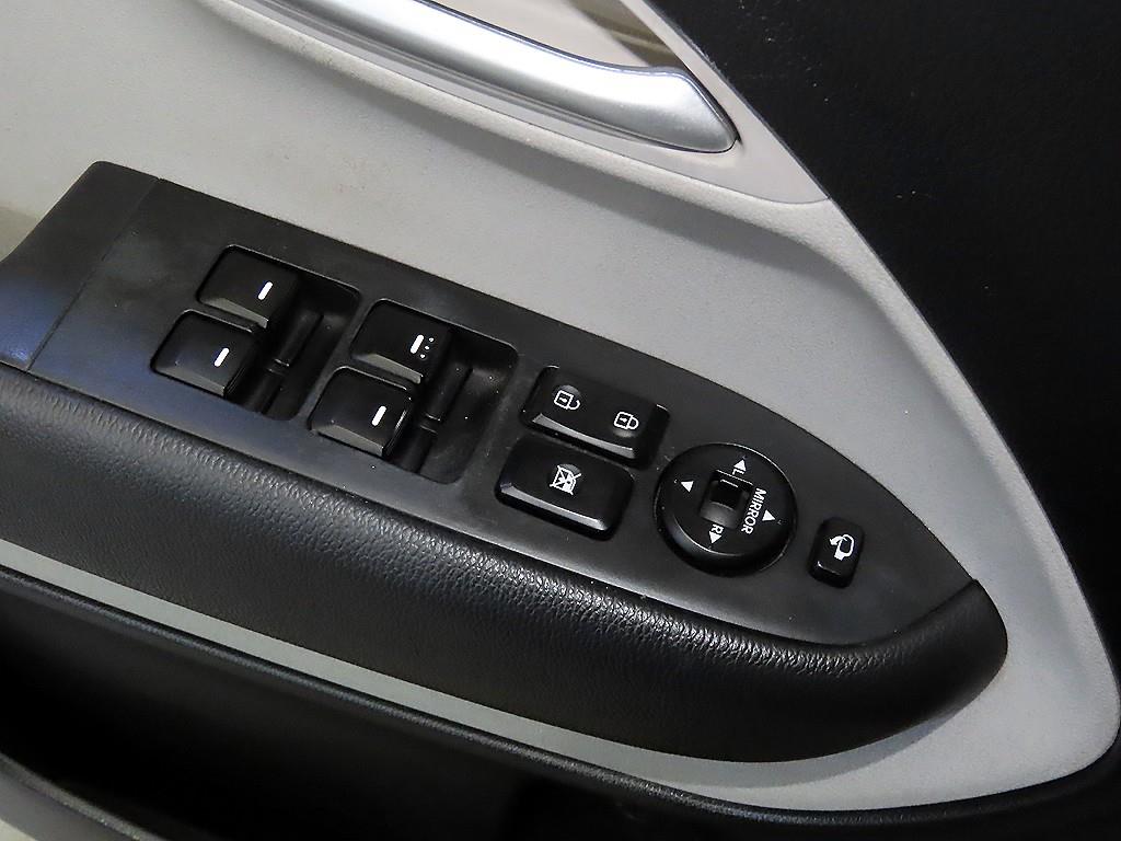 KIA Ray 2014 Plateado - Importación desde Corea - HF Imports Iquique - Foto 14