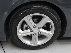 HYUNDAI Sonata - Vista 10