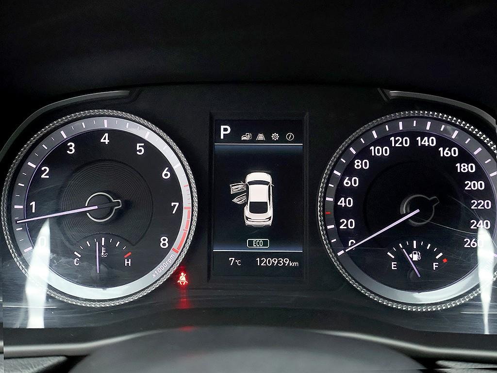 HYUNDAI Sonata - Vista 11