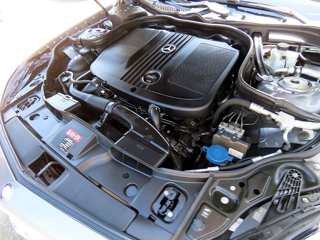 Mercedes Benz CLS Class 2015 Gris - Importación desde Corea - HF Imports Iquique - Foto 19