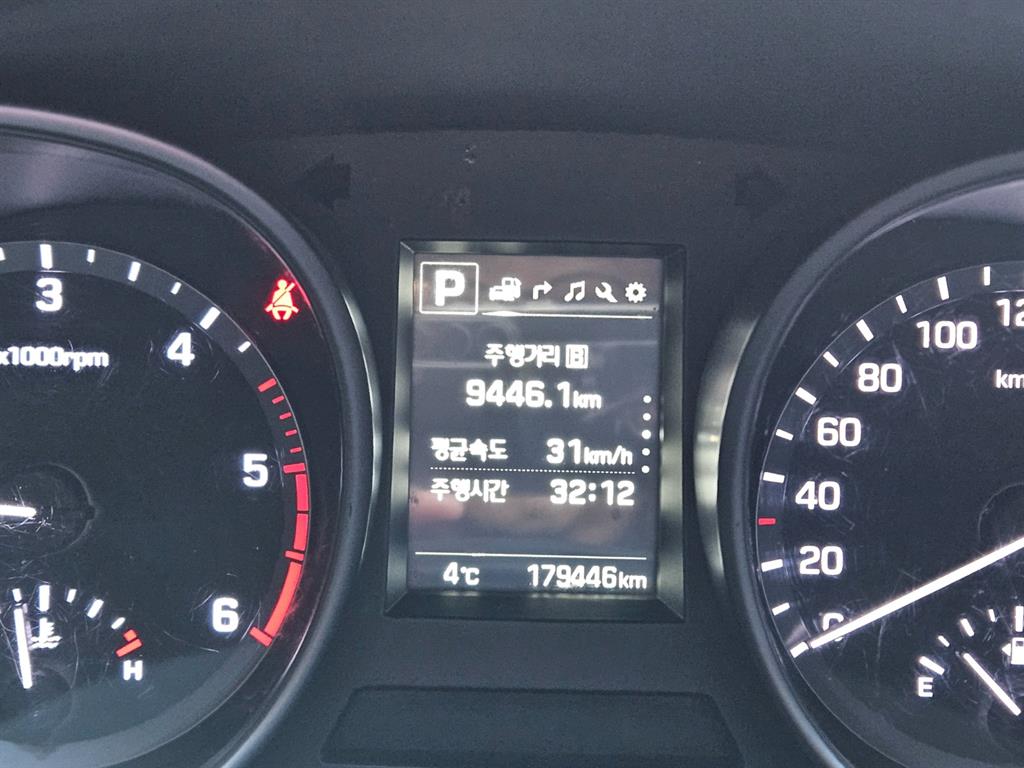 HYUNDAI Santa Fe - Vista 9