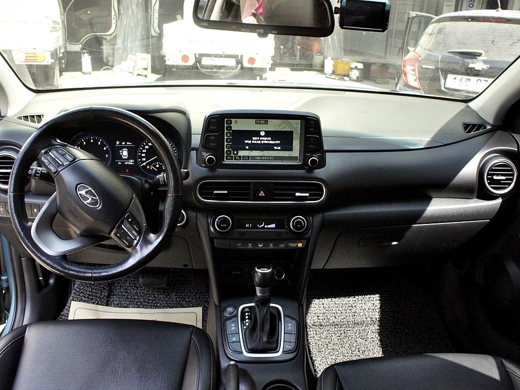 HYUNDAI Kona - Vista 12