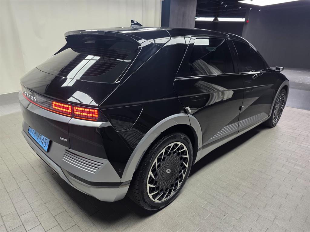 HYUNDAI Ioniq 5 - Vista 11