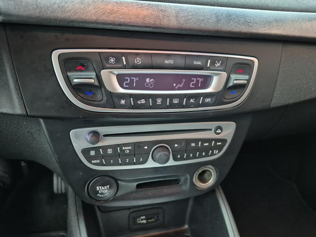 SAMSUNG SM3 - Vista 10