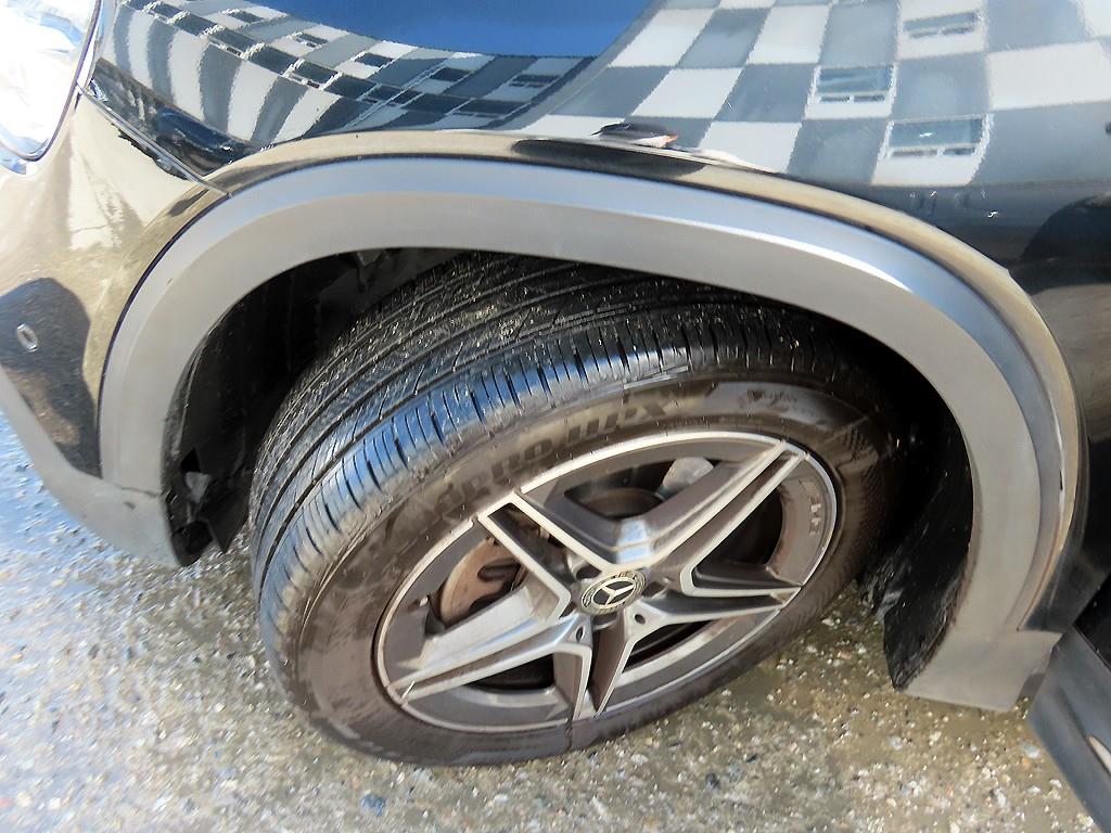 Mercedes Benz GLB Class 2021 Negro - Importación desde Corea - HF Imports Iquique - Foto 20