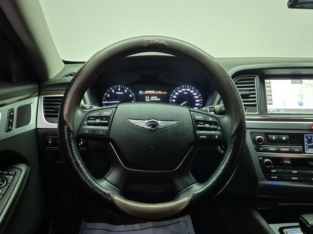 Genesis G80 - Vista 9