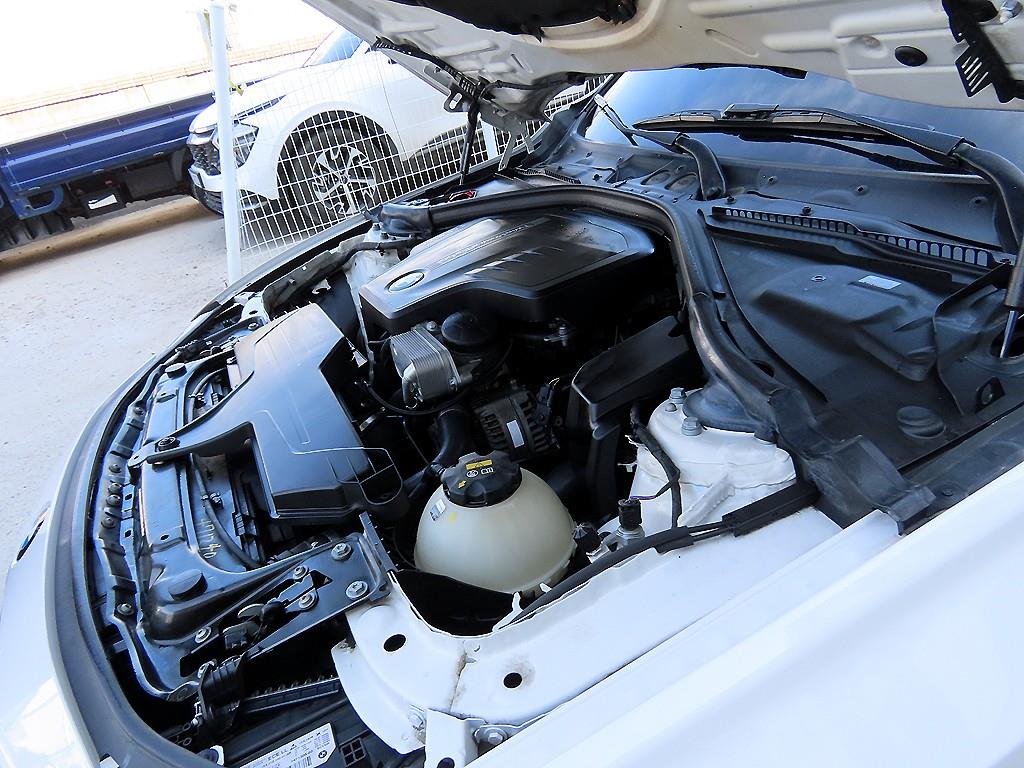 BMW 3 series 2018 Blanco - Importación desde Corea - HF Imports Iquique - Foto 19