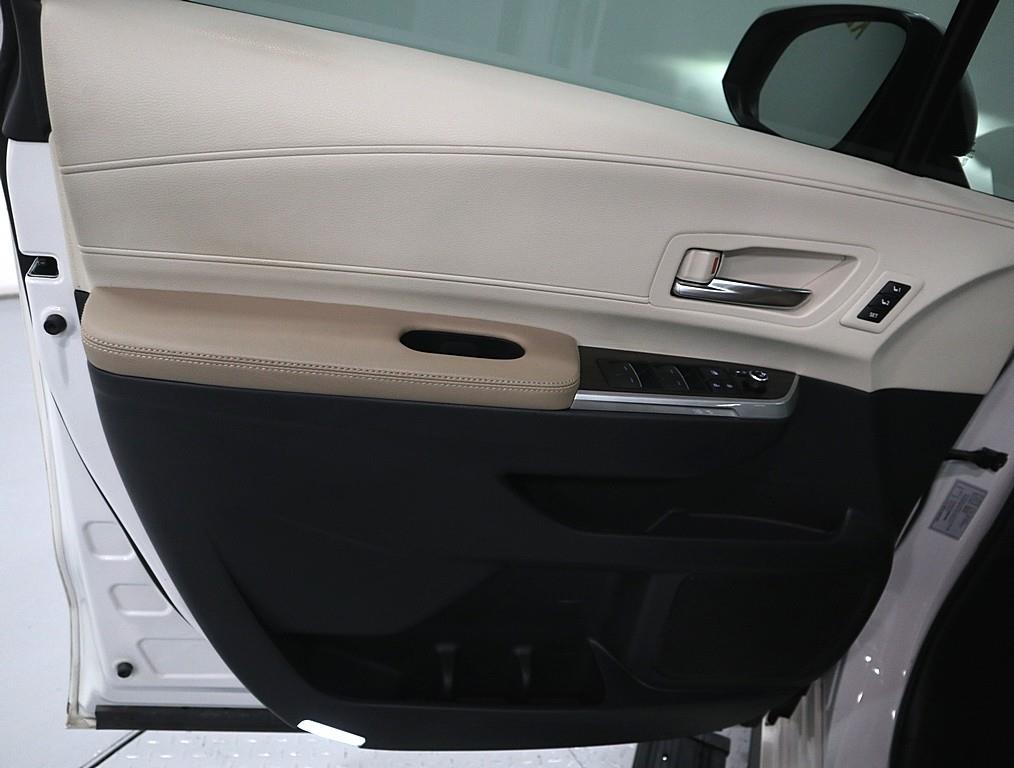 Toyota Siena - Vista 8