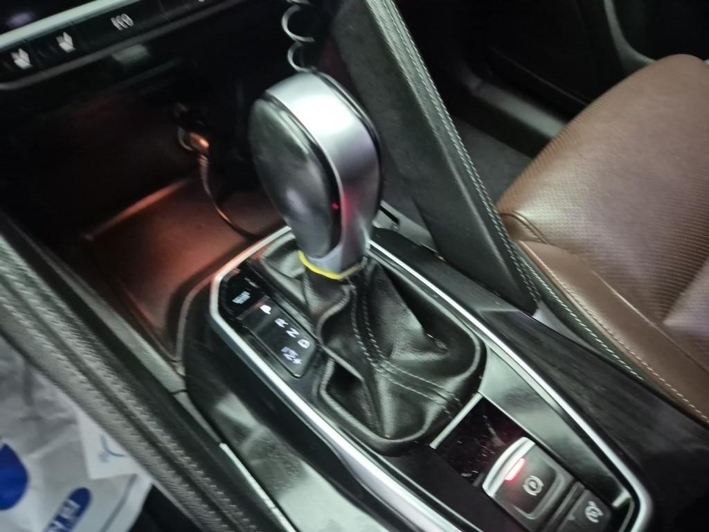 SAMSUNG QM6 - Vista 8