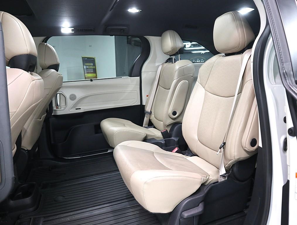 Toyota Siena - Vista 10