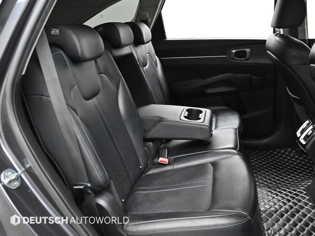 KIA Sorento - Vista 12