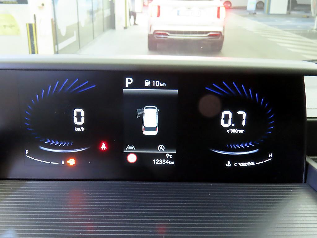 HYUNDAI Staria - Vista 9