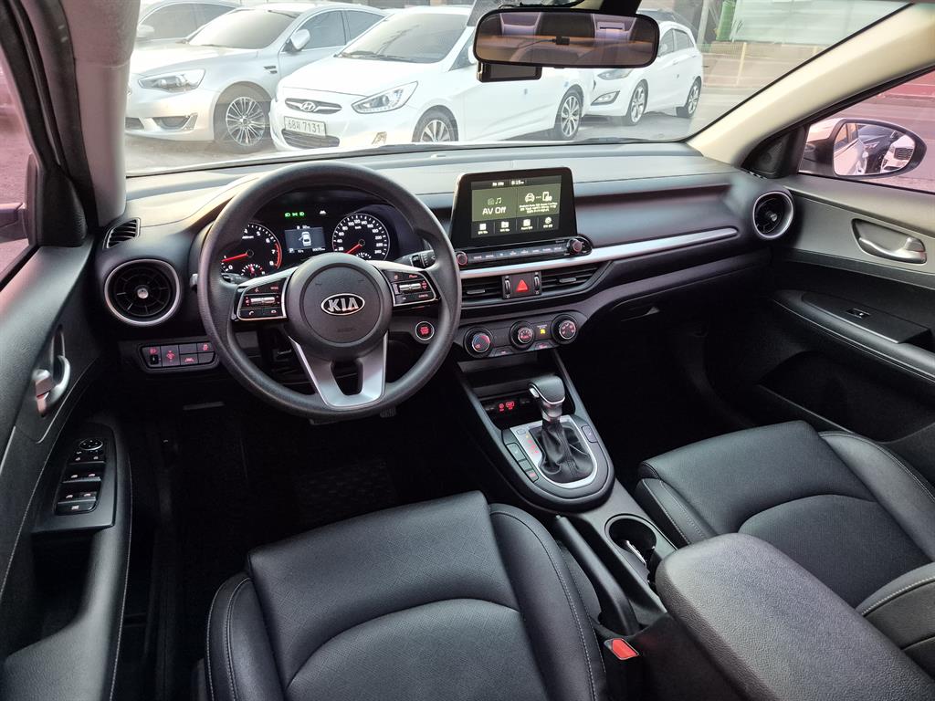 KIA K3 - Vista 6
