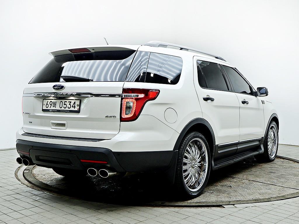 Ford Explorer - Vista 7