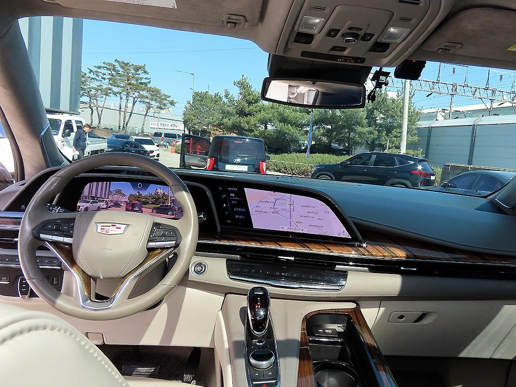 Cadillac Escalade - Vista 7