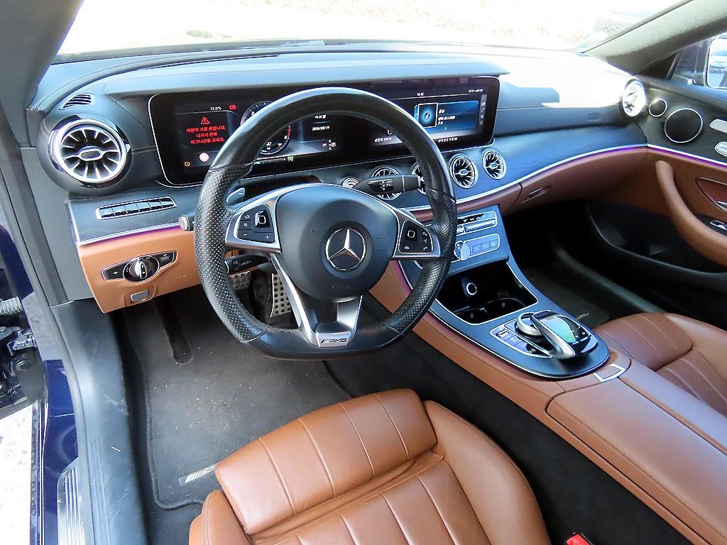 Mercedes Benz E class - Vista 7