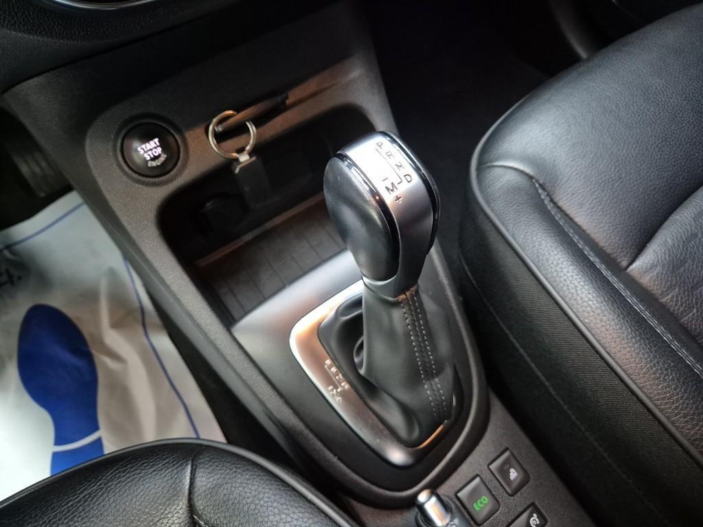 SAMSUNG QM3 - Vista 8