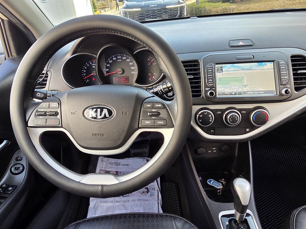 KIA Morning - Vista 11