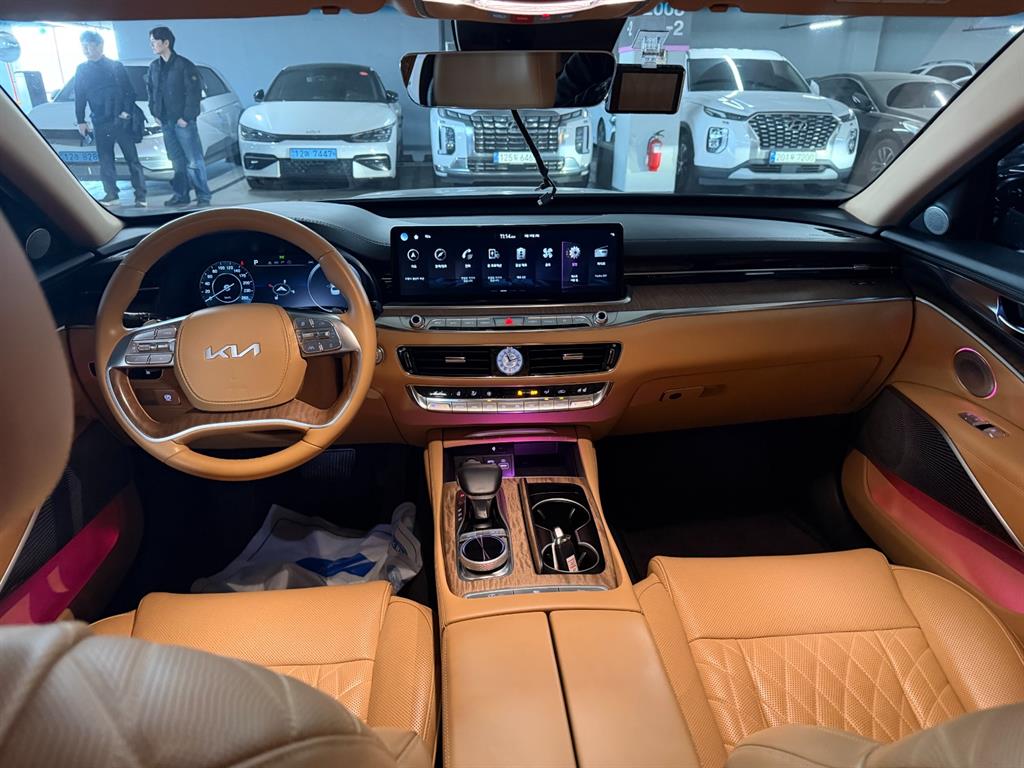 KIA K9 - Vista 11