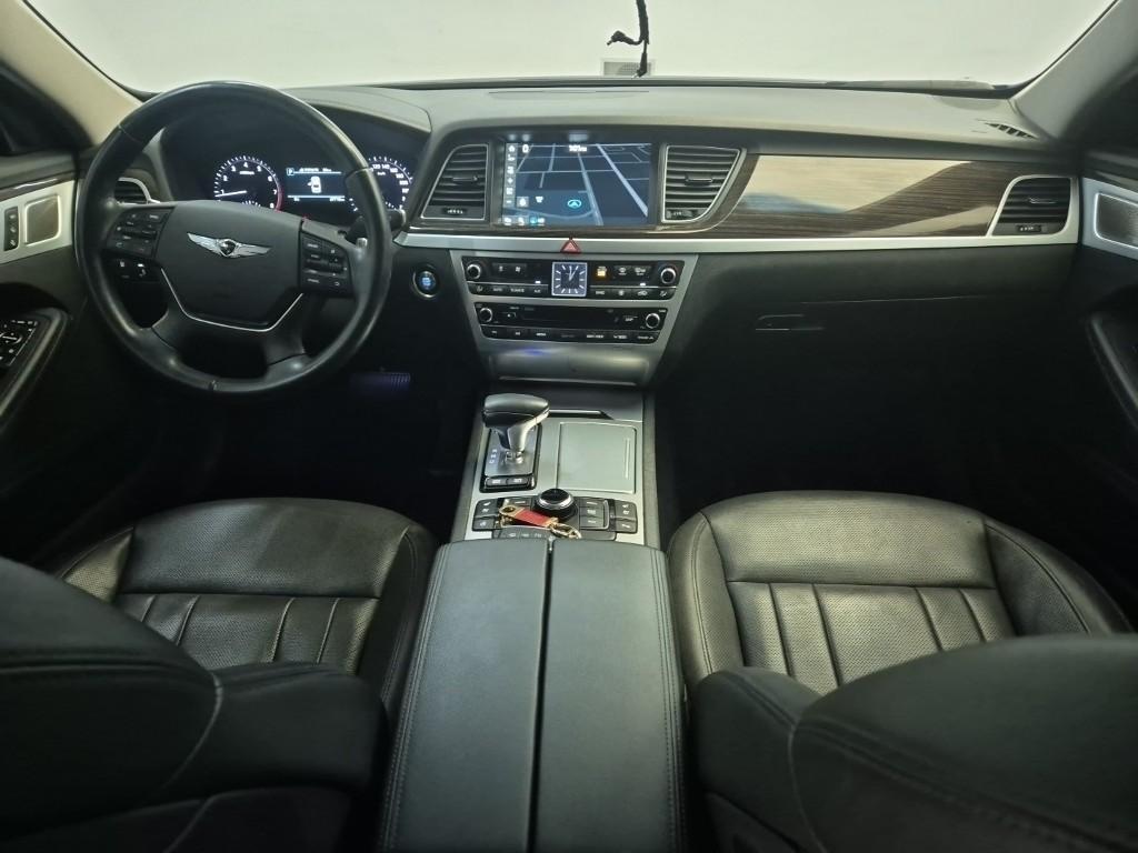 Genesis G80 - Vista 7