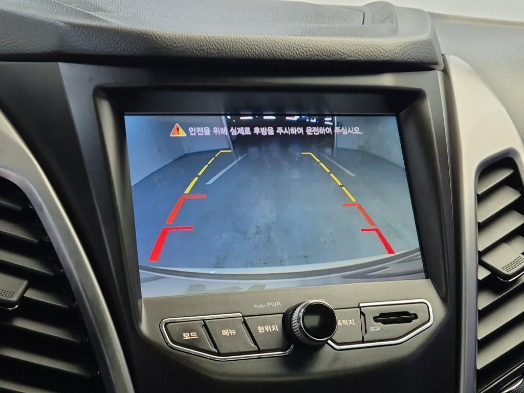 Ssangyong Korando 2014 Blanco - Importación desde Corea - HF Imports Iquique - Foto 15