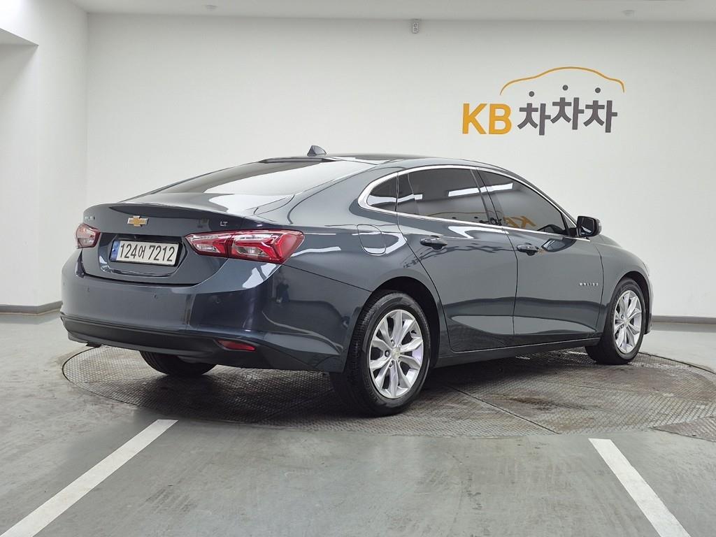 Chevrolet Malibu - Vista 4