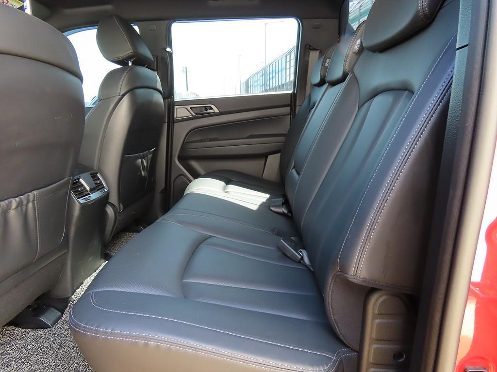 Ssangyong Rexton - Vista 7