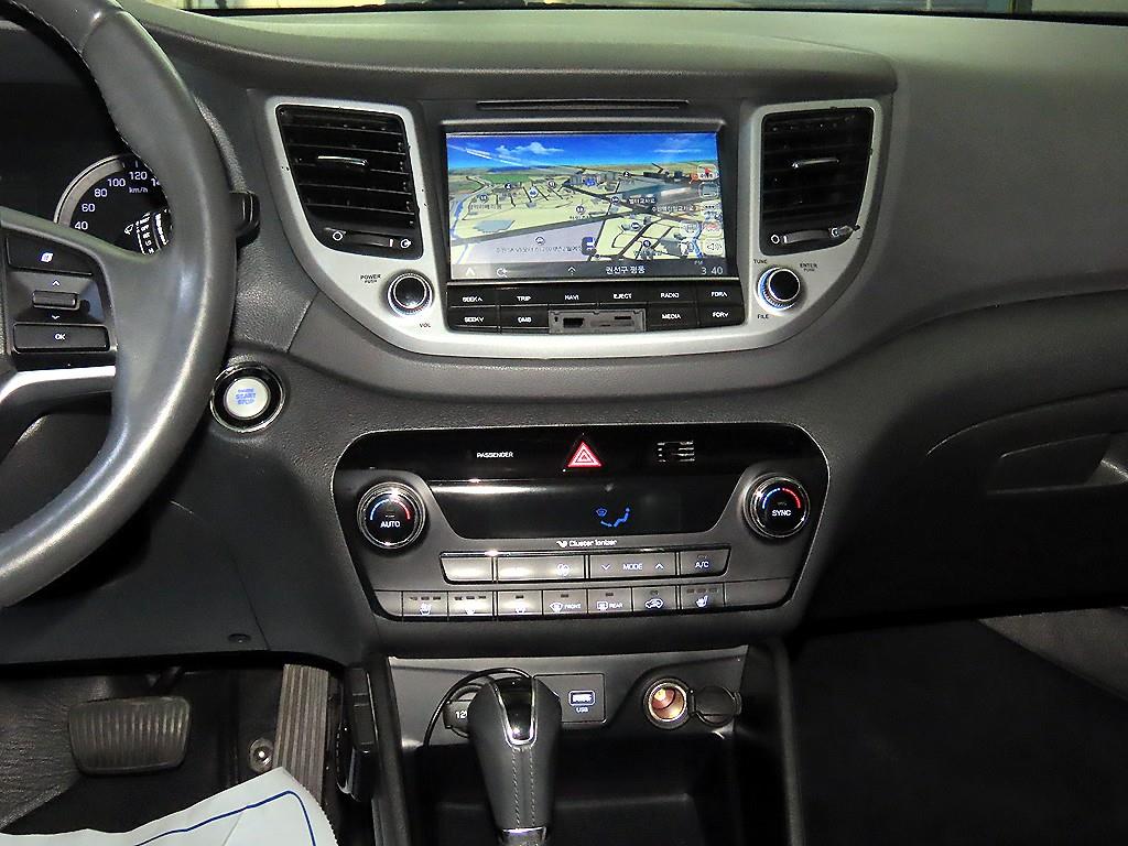HYUNDAI Tucson - Vista 11