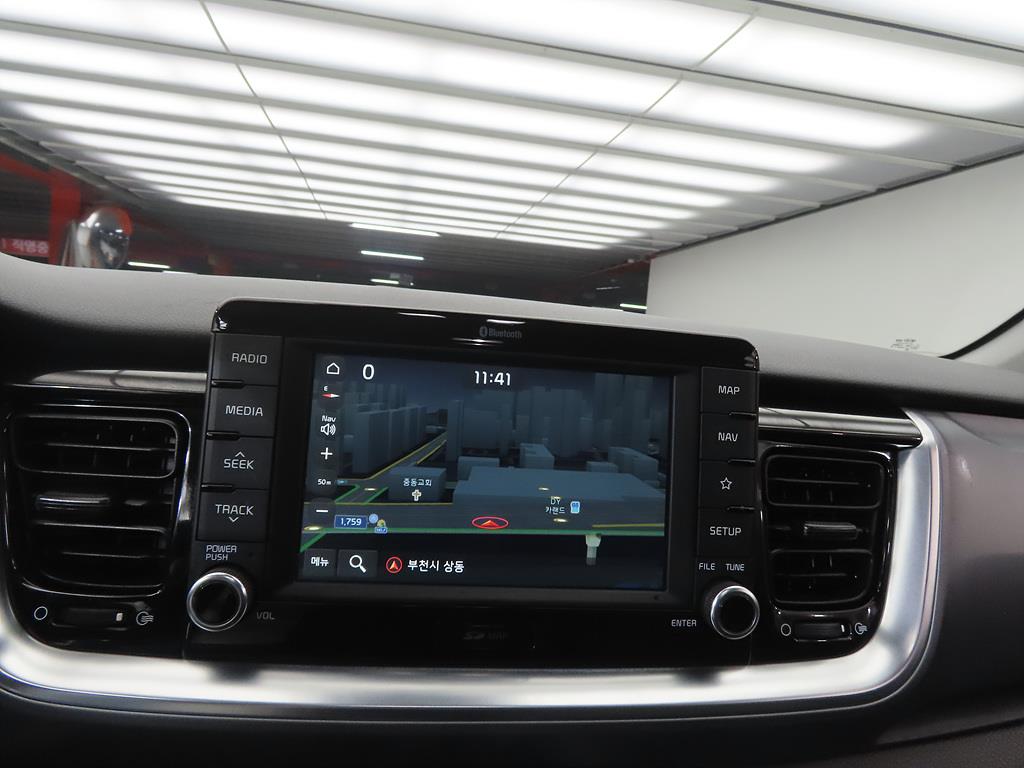 KIA Stonic 2019 Blanco - Importación desde Corea - HF Imports Iquique - Foto 15