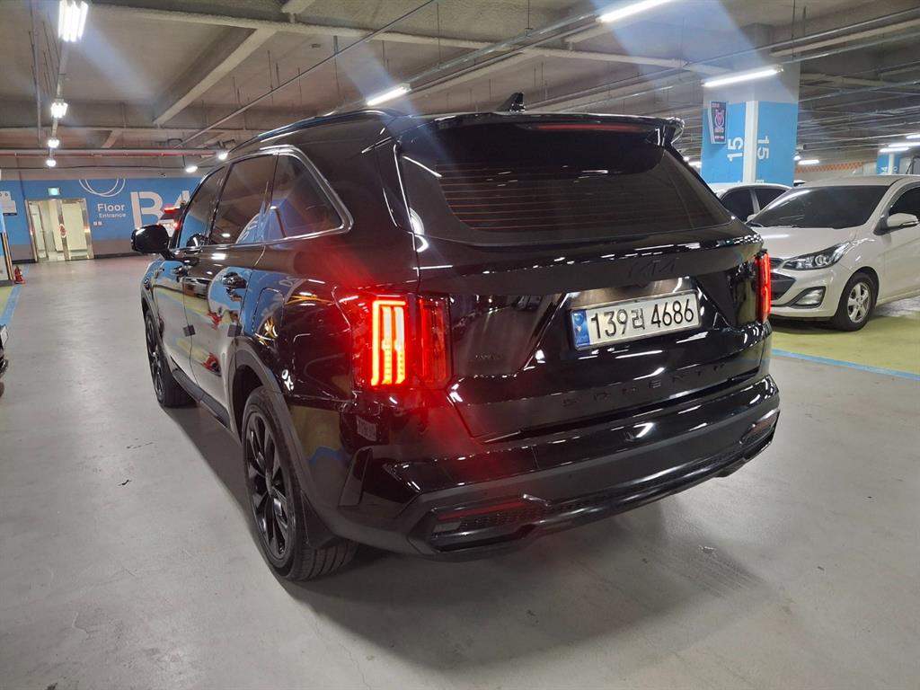 KIA Sorento - Vista 4