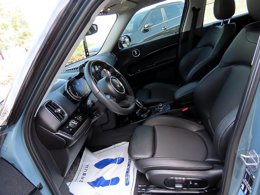 Mini Countryman - Vista 5