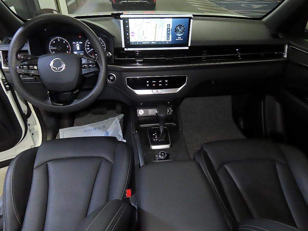 Ssangyong Musso - Vista 10