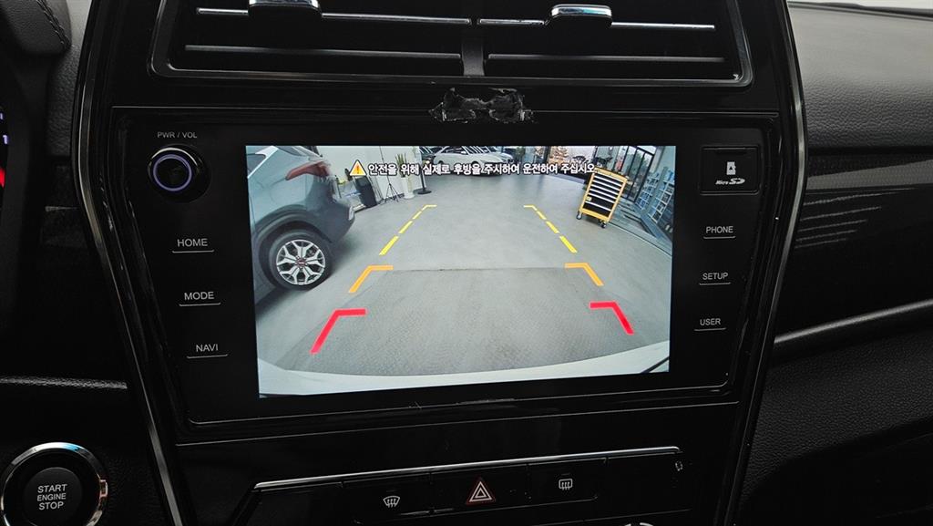 Ssangyong Tivoli - Vista 11