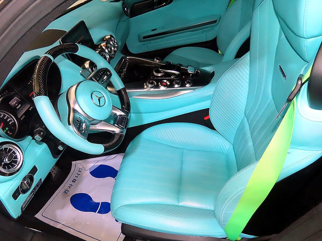 Mercedes Benz AMG GT - Vista 6