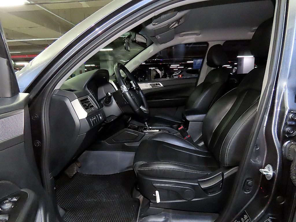 Ssangyong Rexton - Vista 6