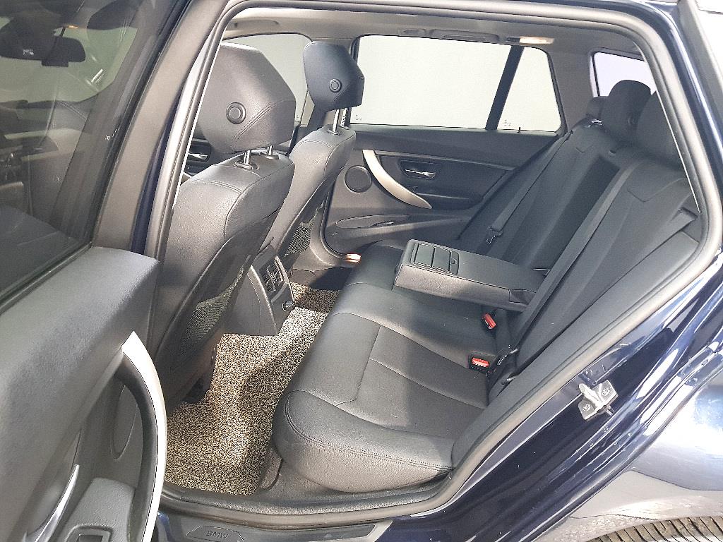 BMW 3 series - Vista 9