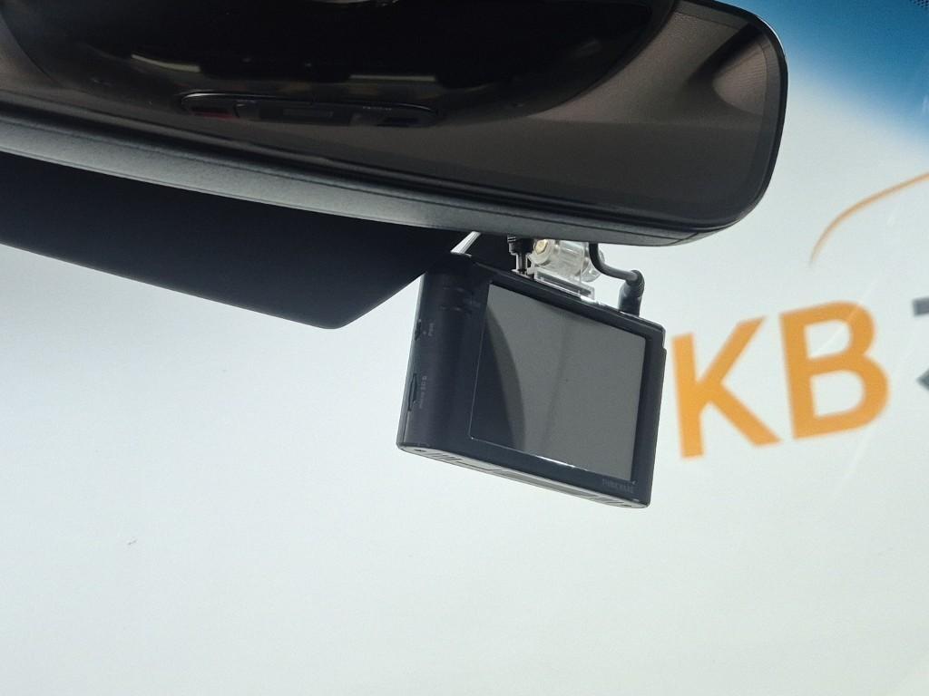 Genesis GV70 2024 Negro - Importación desde Corea - HF Imports Iquique - Foto 17