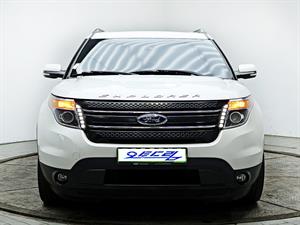 Ford Explorer - Vista 2