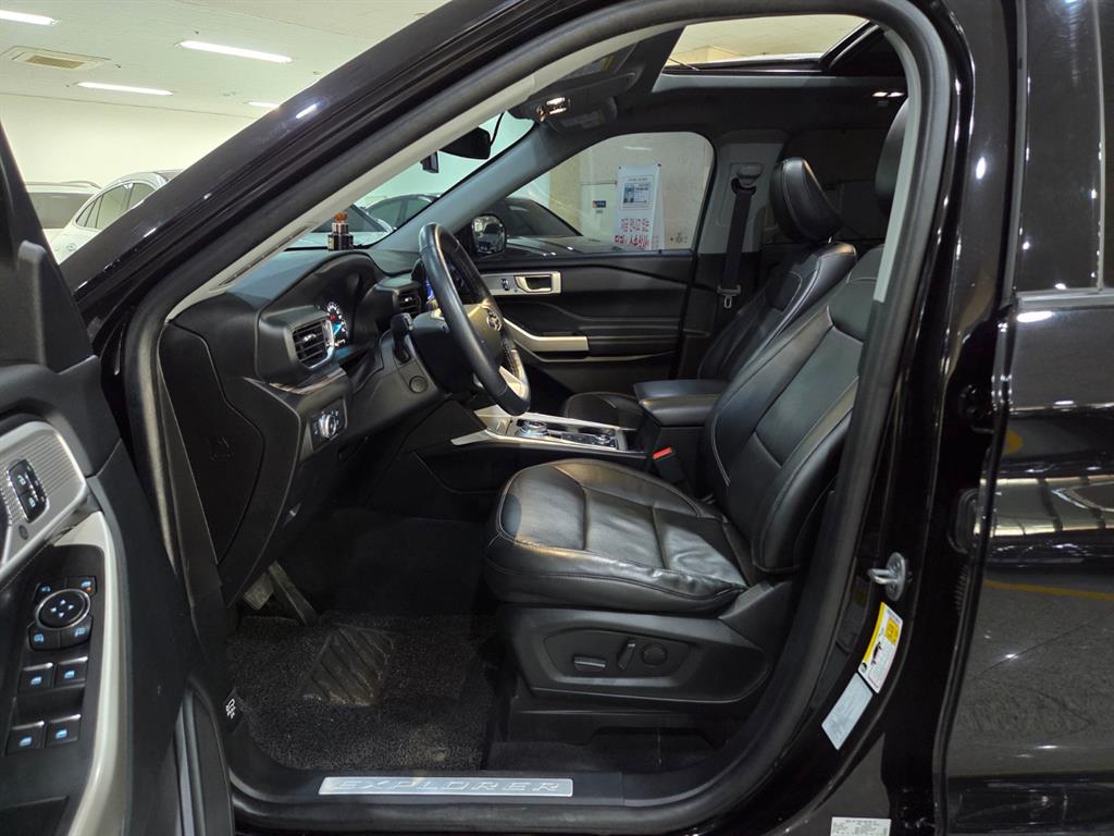 Ford Explorer - Vista 6