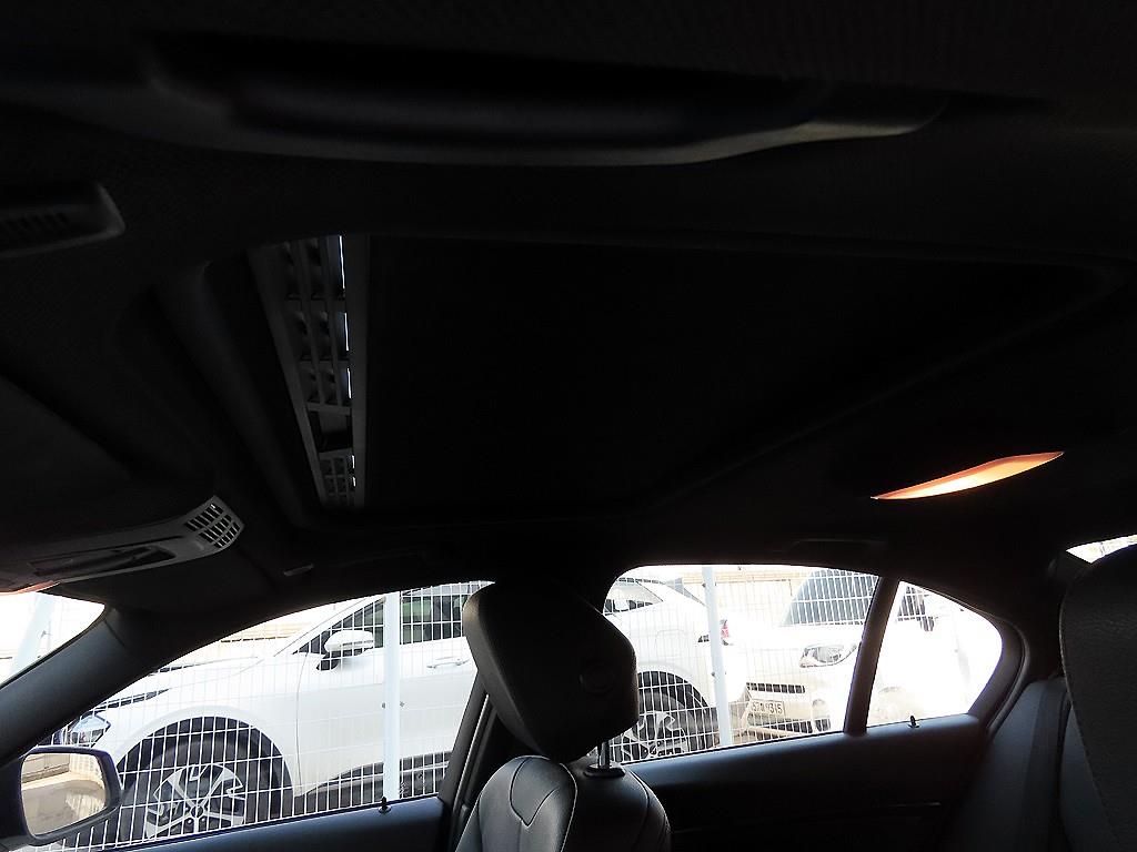 BMW 3 series 2018 Blanco - Importación desde Corea - HF Imports Iquique - Foto 18