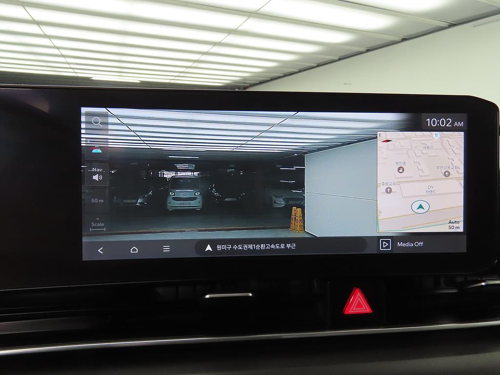 KIA Carnival - Vista 8