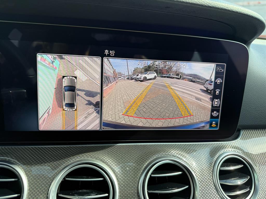 Mercedes Benz E class - Vista 11