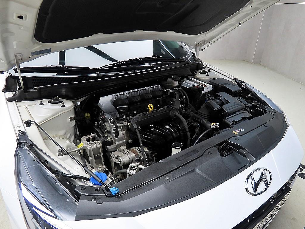 HYUNDAI Avante 2021 Blanco - Importación desde Corea - HF Imports Iquique - Foto 19